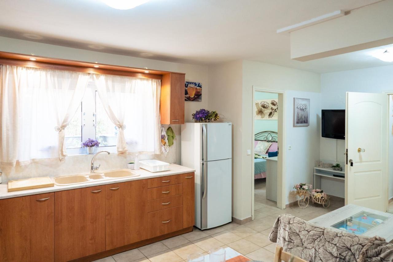 Apartment Giotas House *